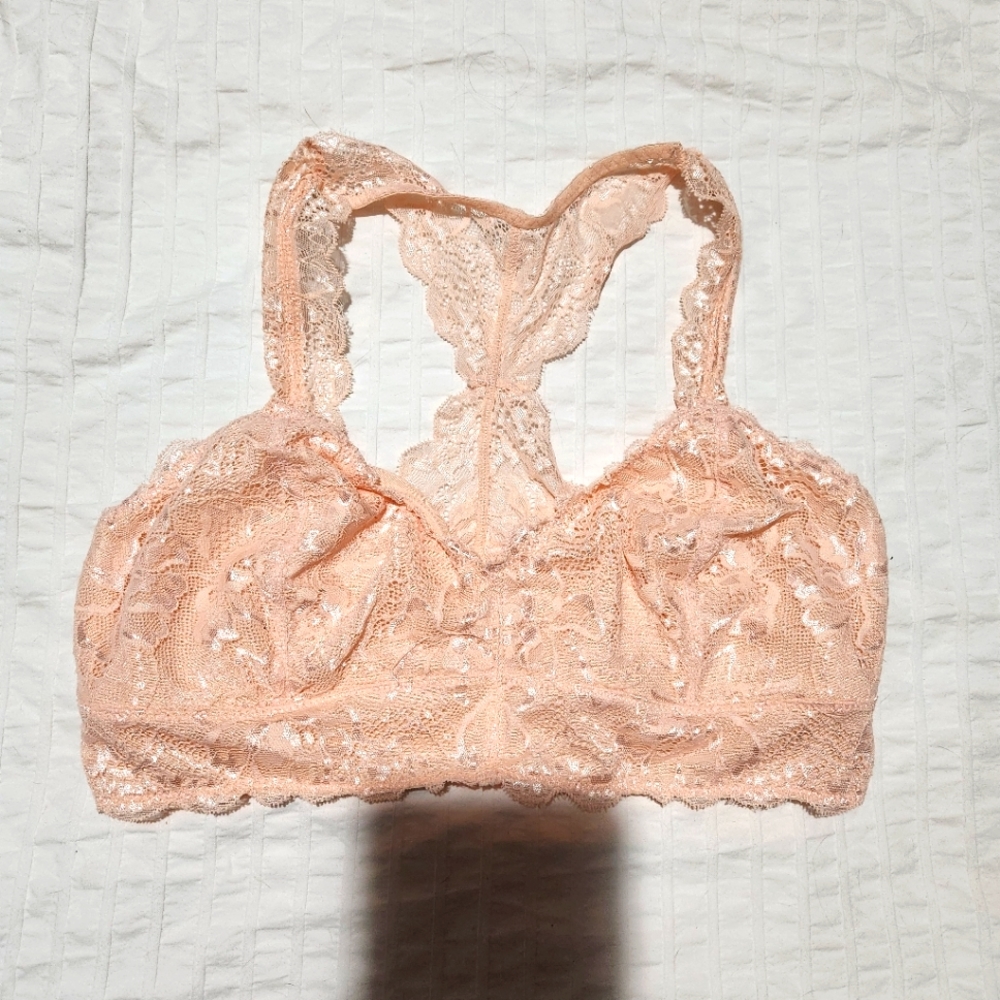 Beautiful light pink shiny lace racer back bralett size extra large NWOT